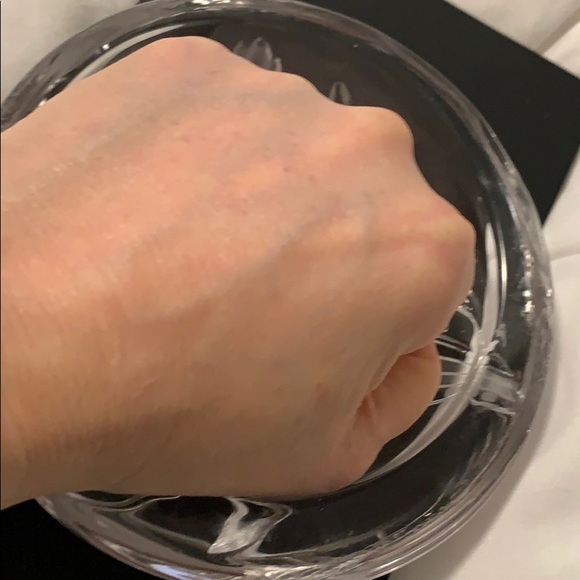 Pretty floral Jewelry dish or paperweight. Glass - Picture 7 of 7